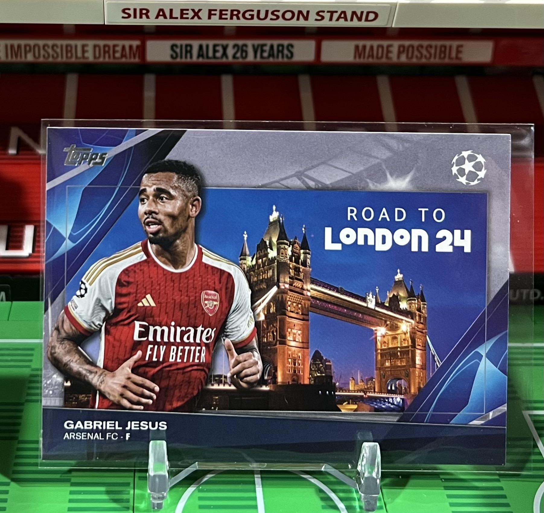 Gabriel-Jesus-2024-Topps-UEFA-Club-Competitions-Road-To-London-Card