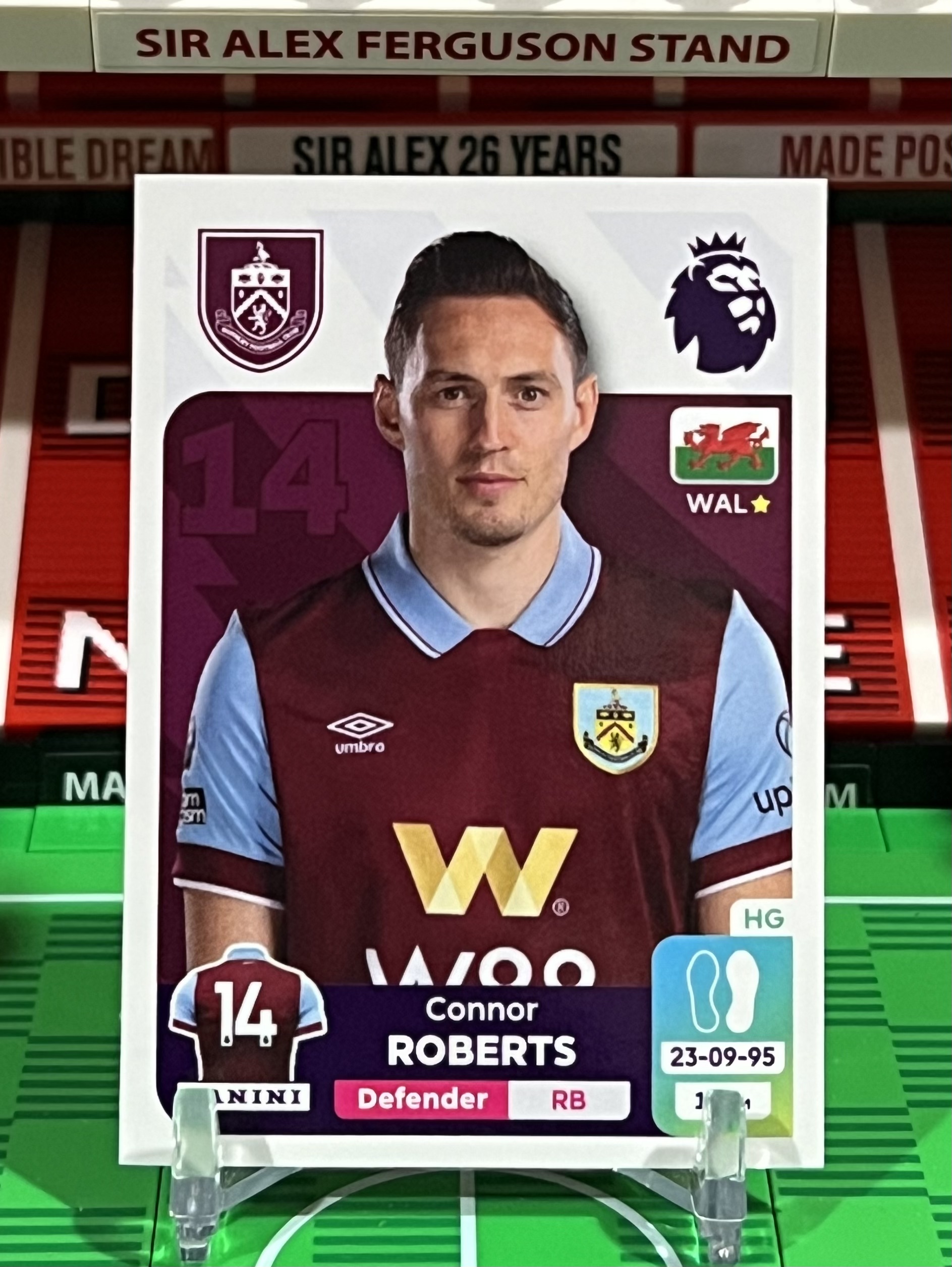 connor roberts 2024 panini sticker